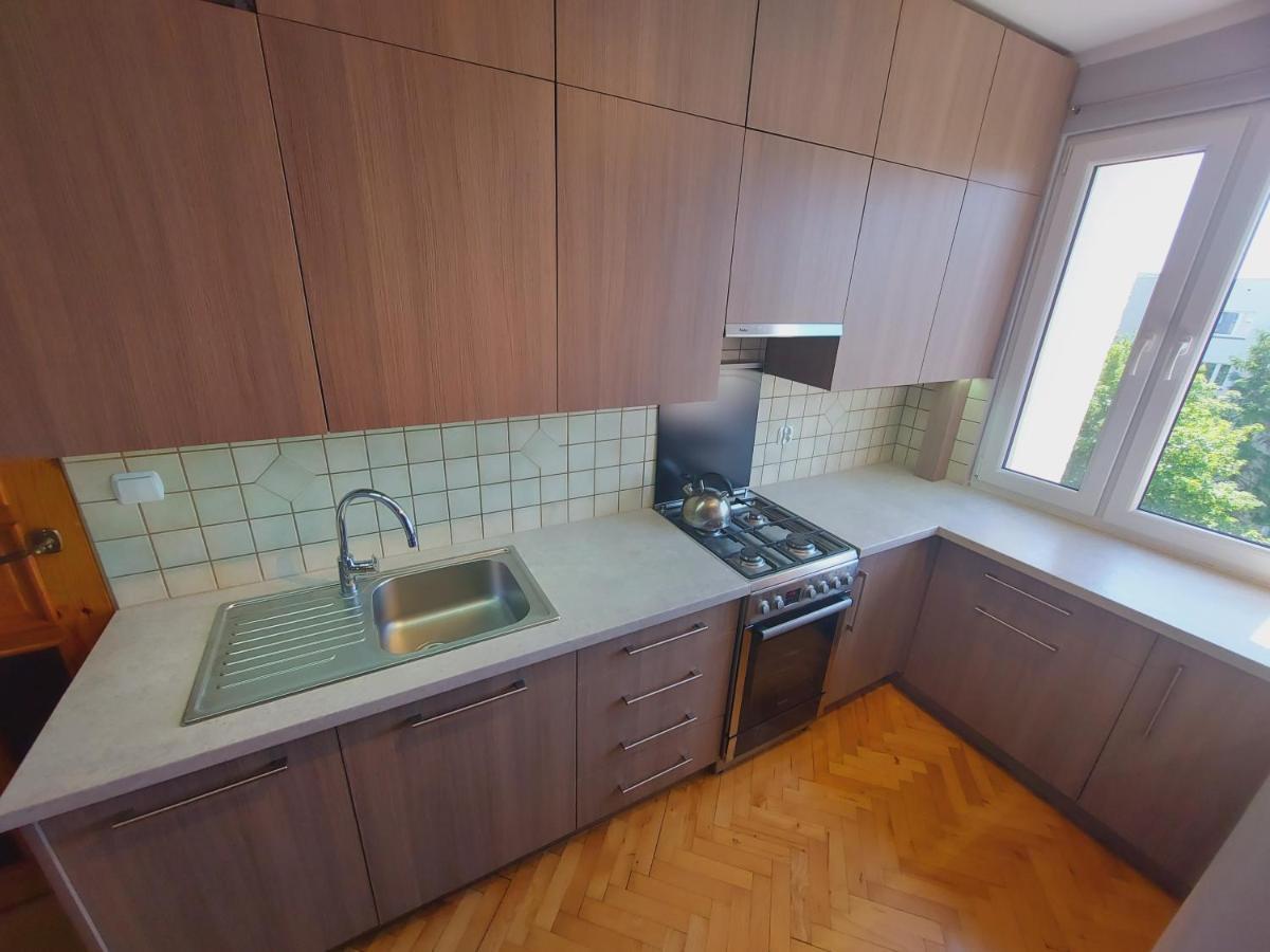 Wygodny Przestronny Apartament Janowskie Blonia Rumia Ngoại thất bức ảnh