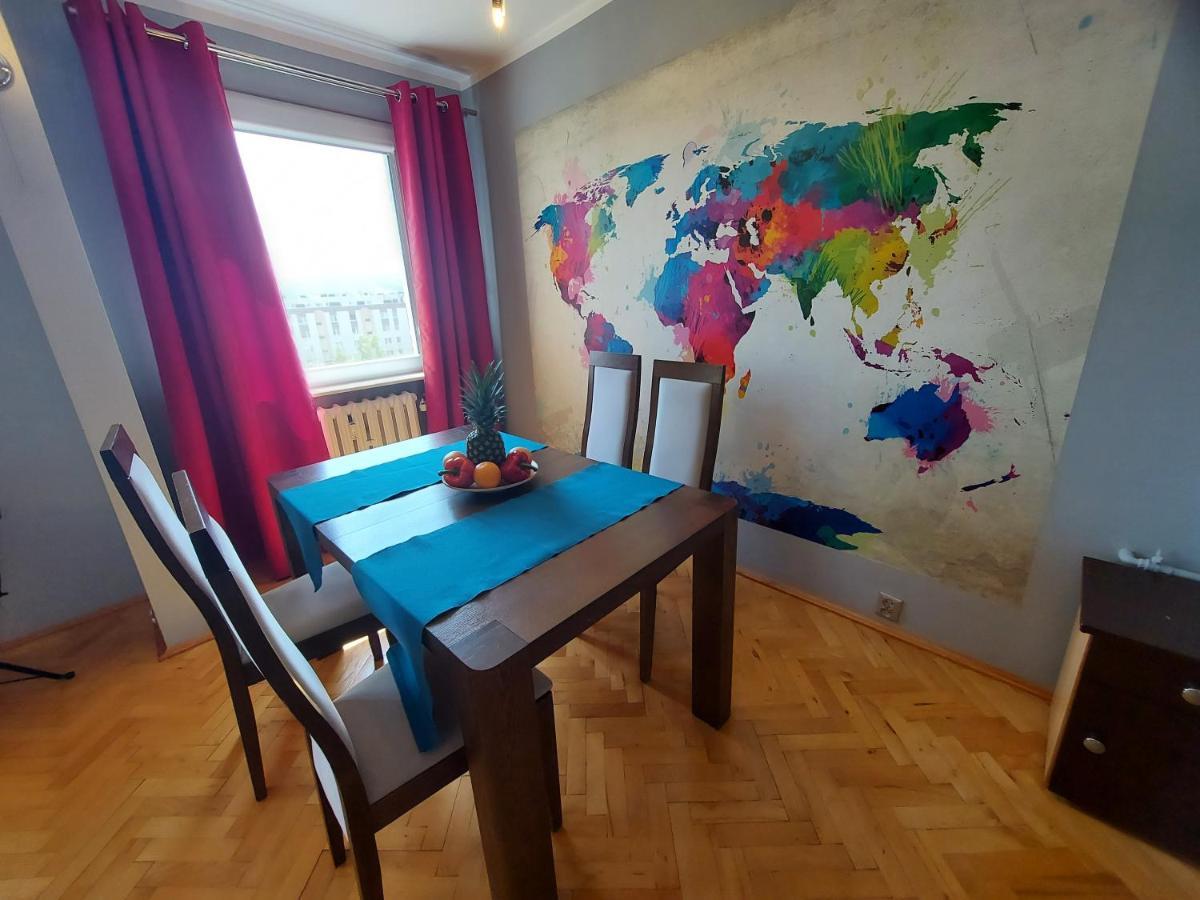 Wygodny Przestronny Apartament Janowskie Blonia Rumia Ngoại thất bức ảnh